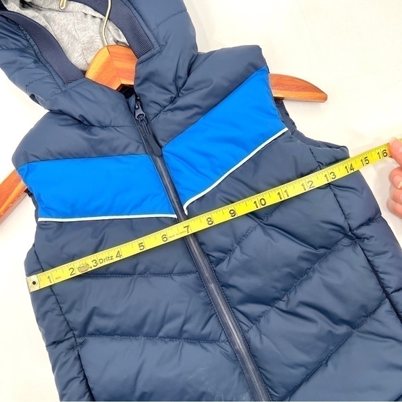 M&S London Studio Boy's Blue Hooded Puffer Vest Size 8-9 - Picture 10 of 12